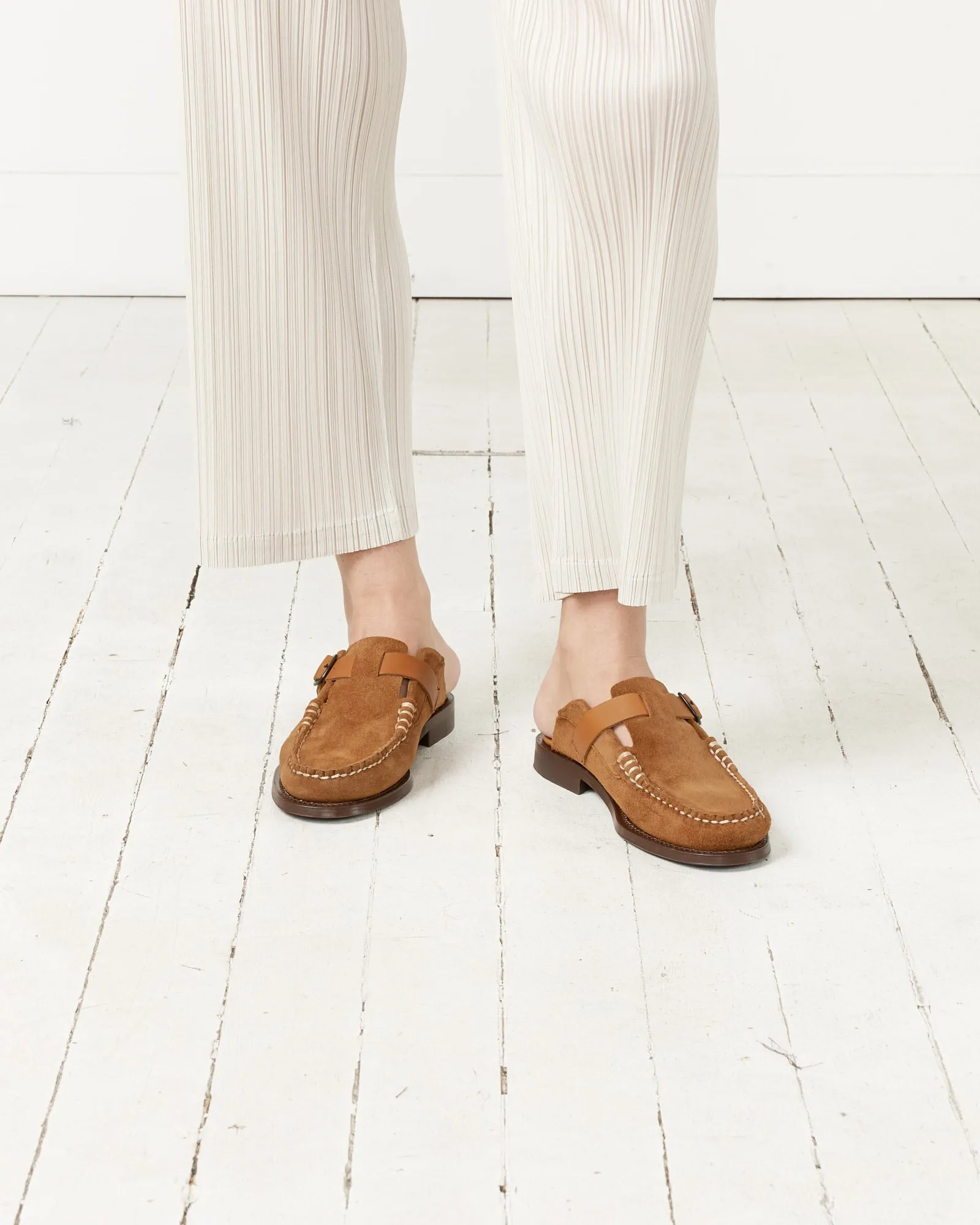 Barraca Suede Mule in Tan