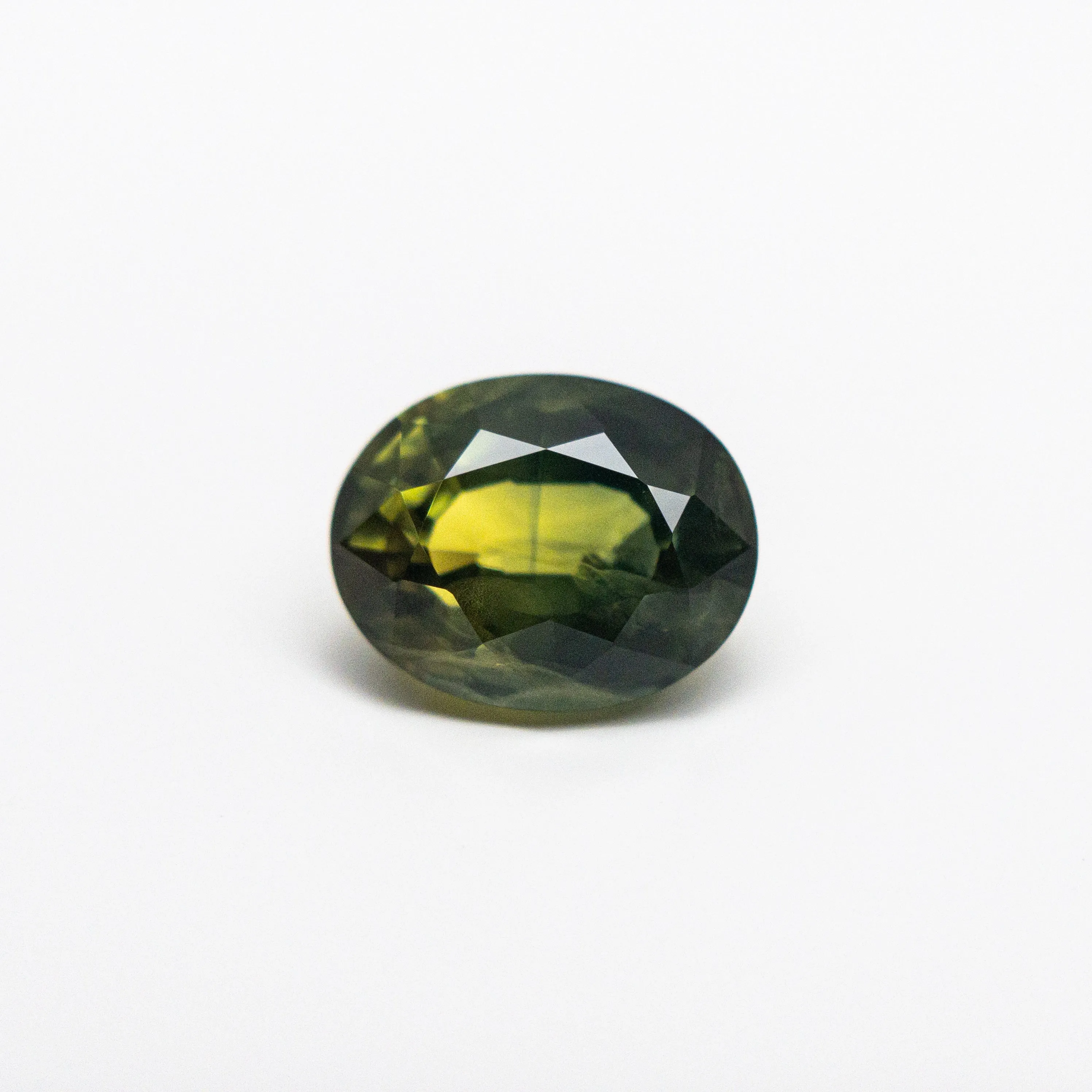 Green Brilliant Sapphire - 1.74ct Oval