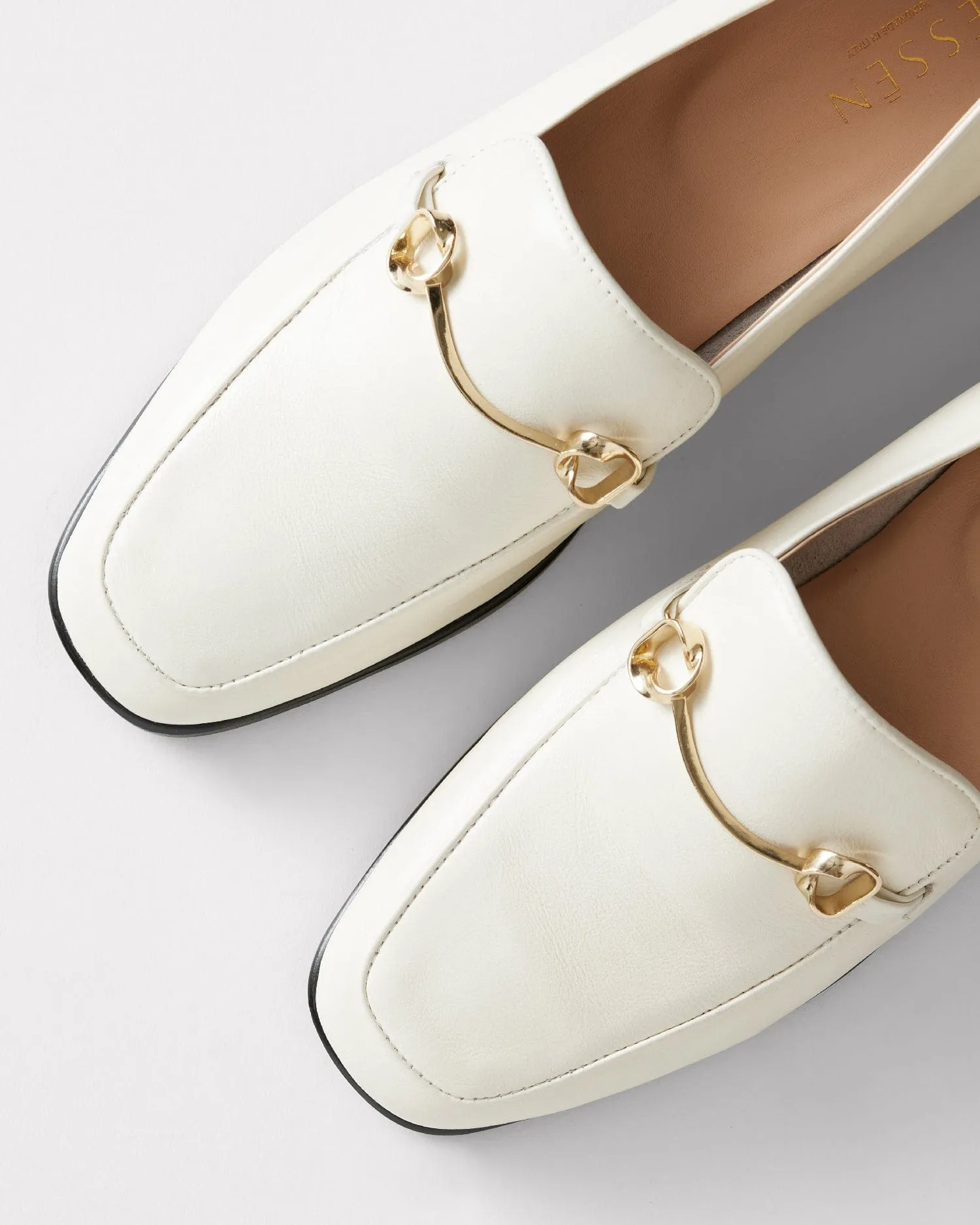 The Modern Moccasin - Butter with hardware